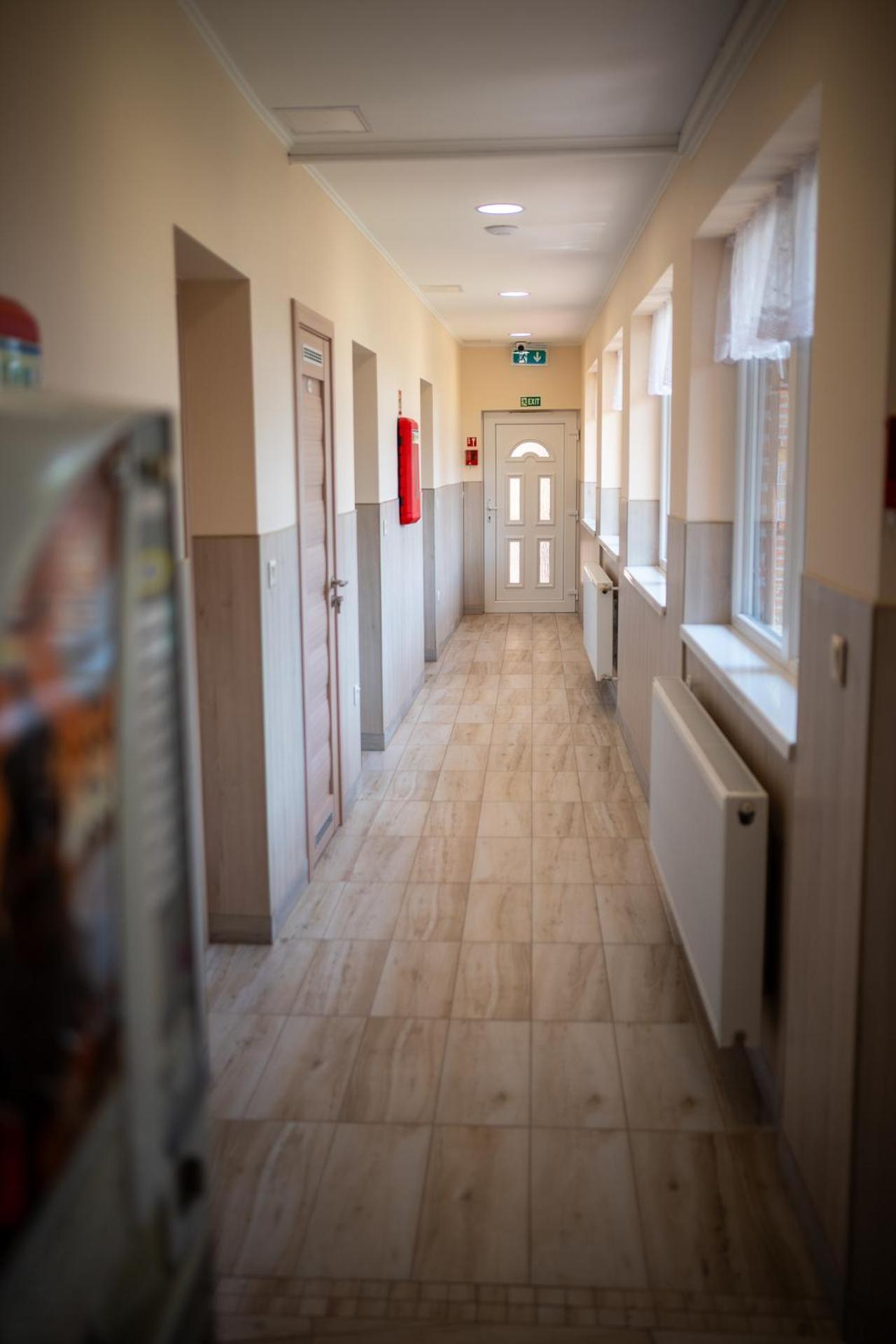 Holiday Apartmanhaz Gyula Exterior photo